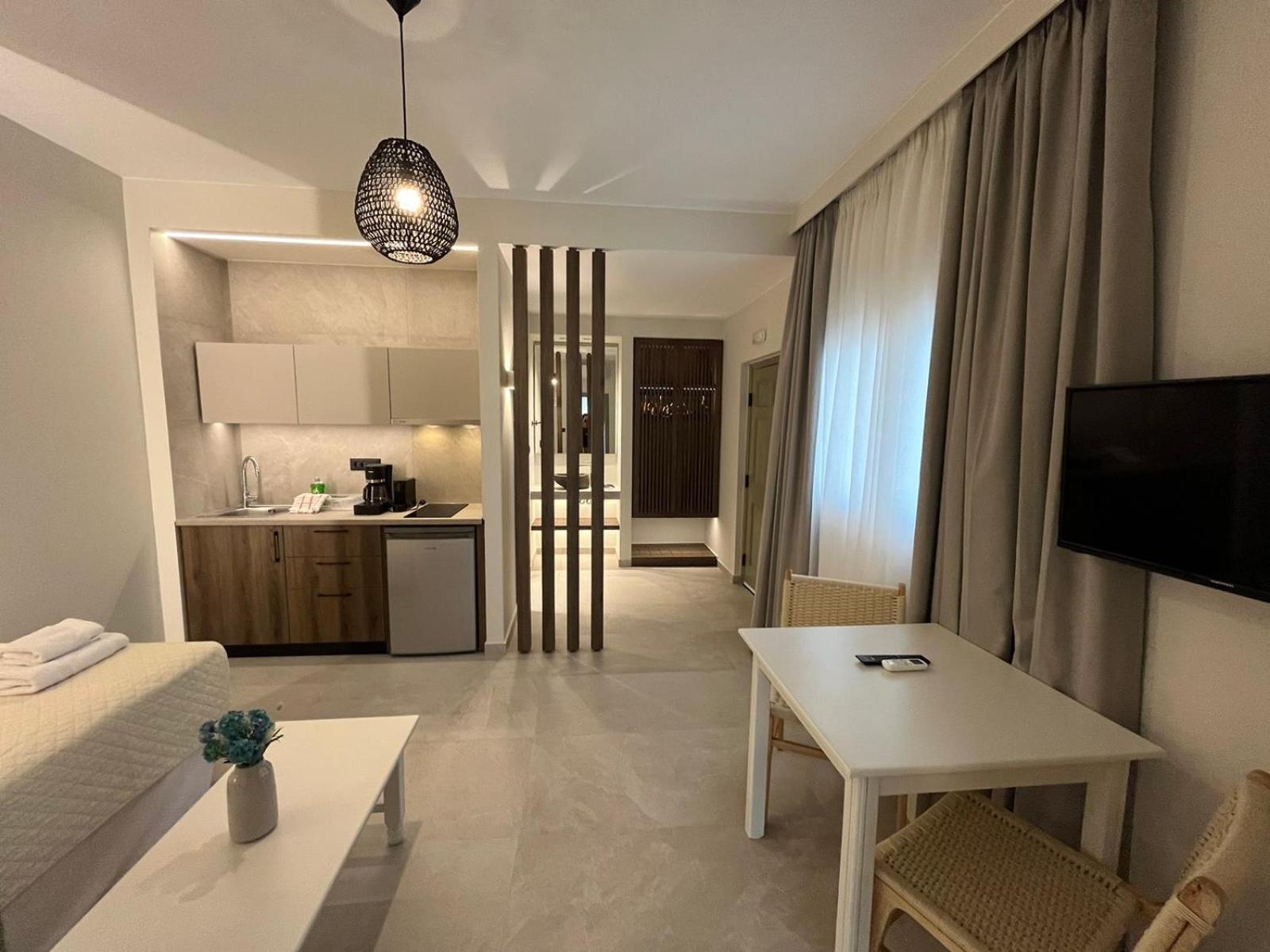 Mediterranean Sea Top Floor Palaiochora Zewnętrze zdjęcie