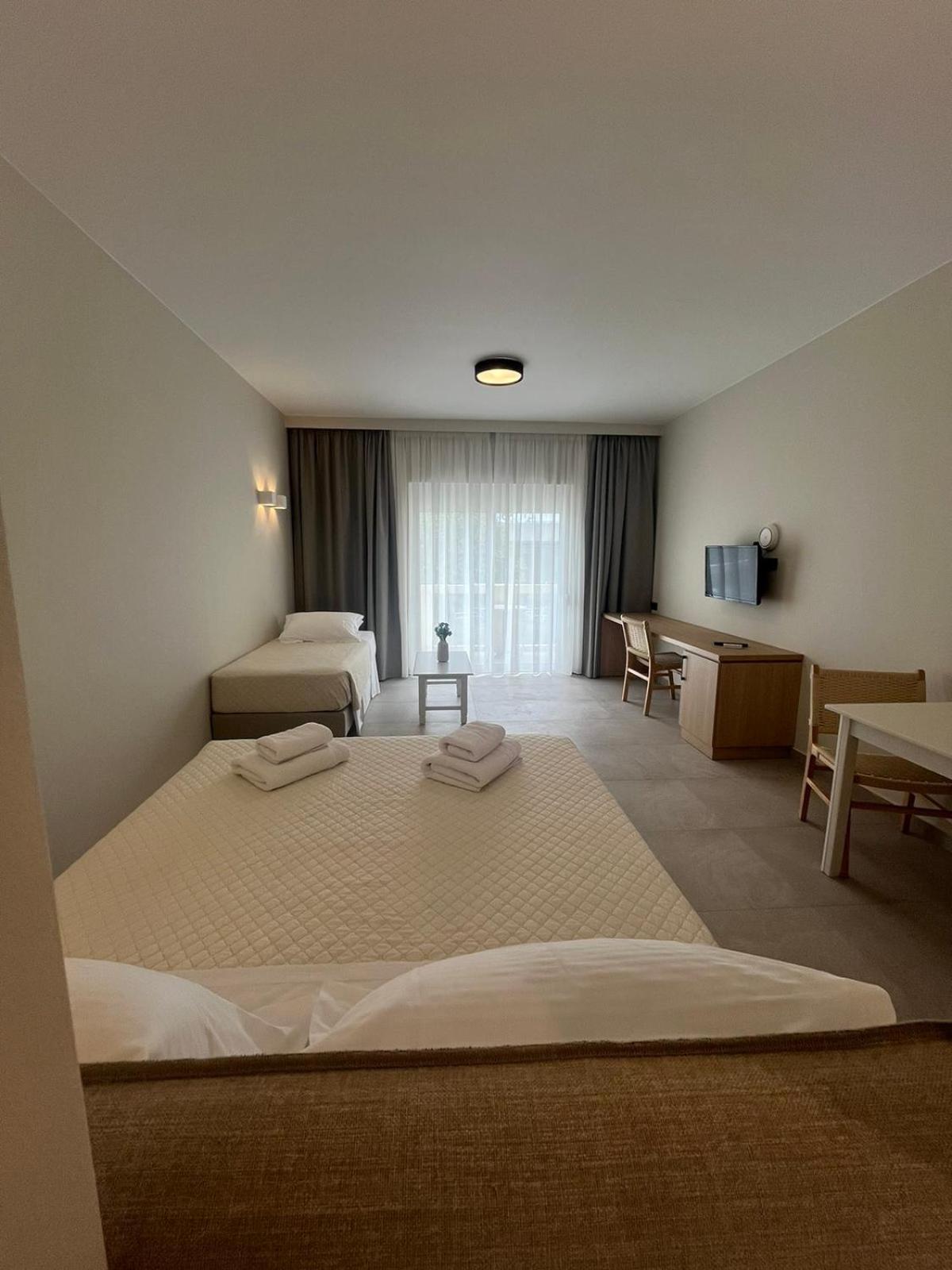 Mediterranean Sea Top Floor Palaiochora Zewnętrze zdjęcie