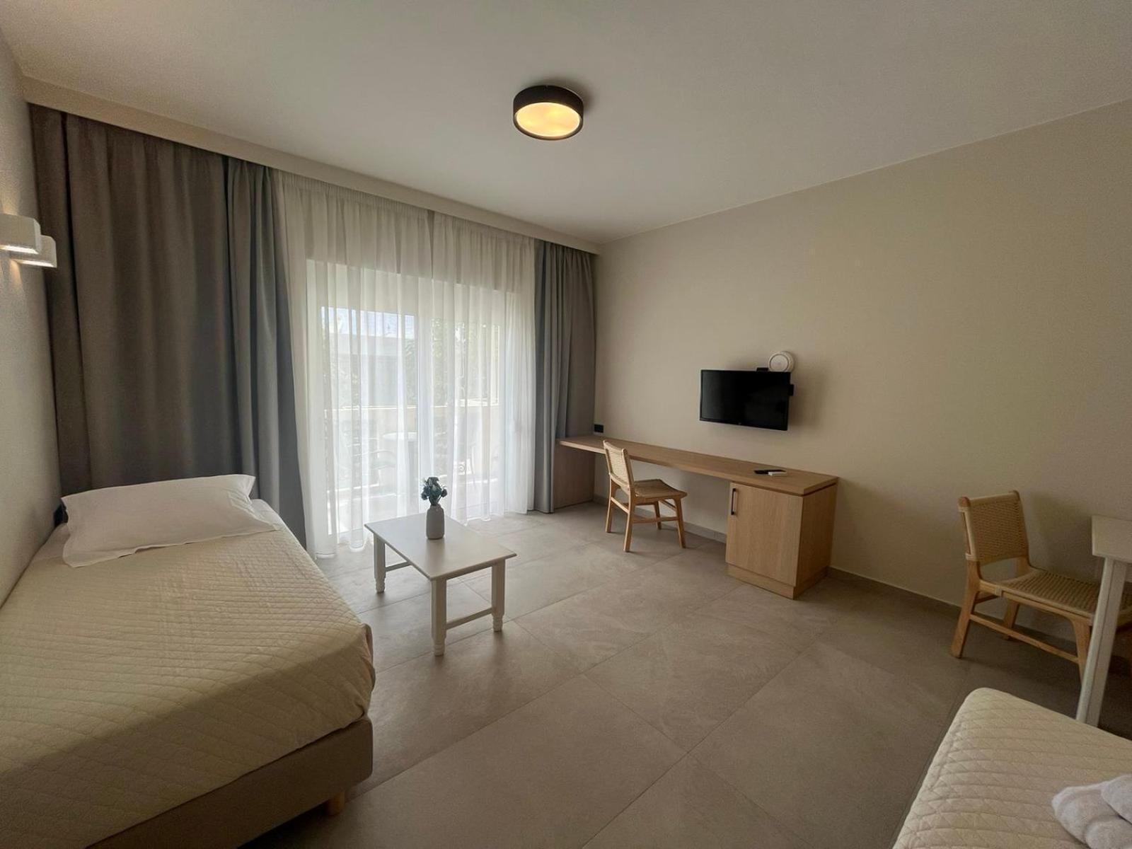 Mediterranean Sea Top Floor Palaiochora Zewnętrze zdjęcie