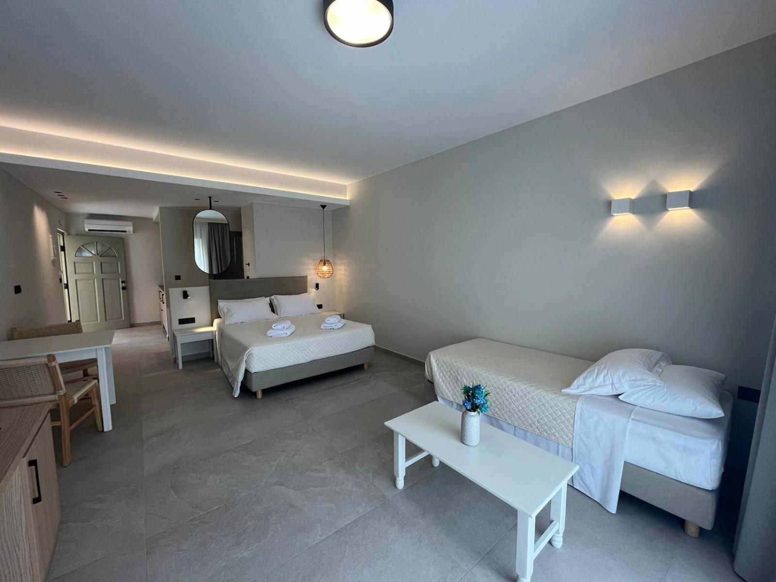 Mediterranean Sea Top Floor Palaiochora Zewnętrze zdjęcie
