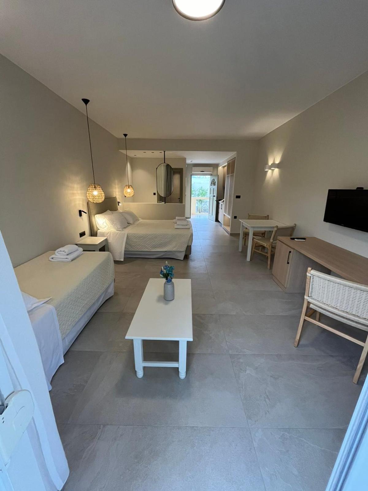 Mediterranean Sea Top Floor Palaiochora Zewnętrze zdjęcie